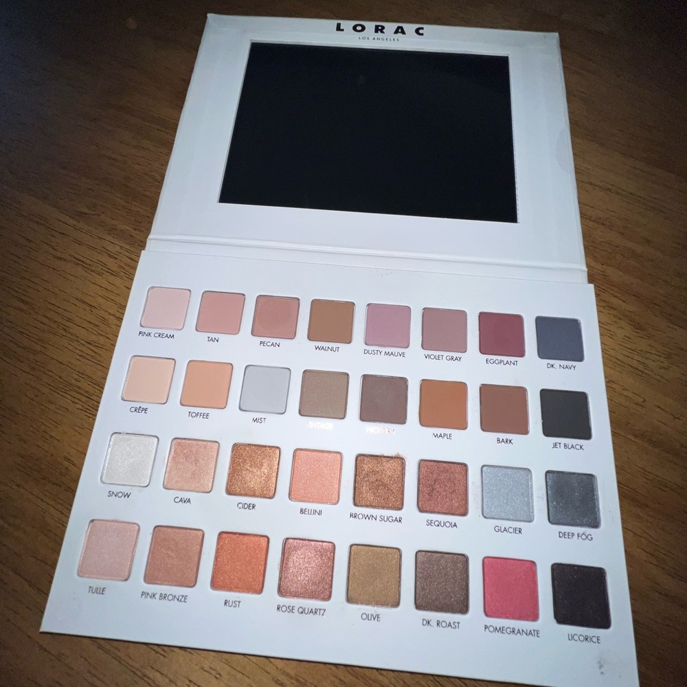 Eyeshadow Palette with Mirror